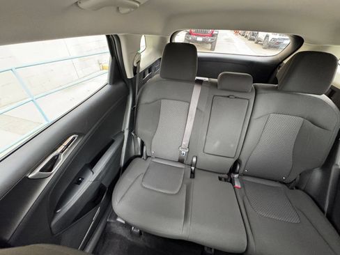 Used 2026 Kia Sportage LX FWD image 39