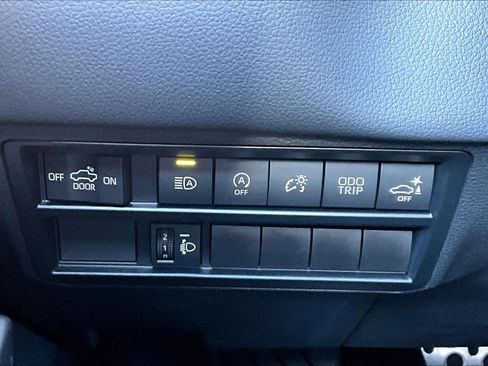 Used 2023 Toyota Tundra Limited image 35