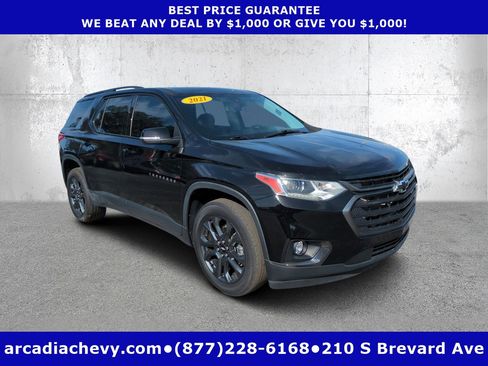 Used 2021 Chevrolet Traverse RS image 1
