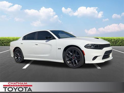 Used 2023 Dodge Charger R/T w/ Blacktop Package image 1