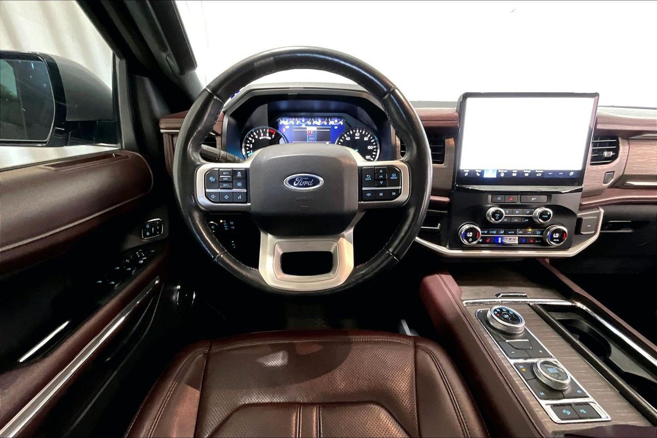 Used 2023 Ford Expedition Max Limited AWD/4WD image 14