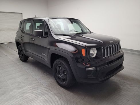 Used 2022 Jeep Renegade Sport image 13