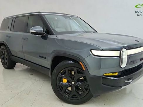 Used 2024 Rivian R1S Adventure AWD/4WD image 89