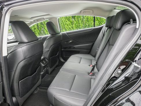 Used 2022 Lexus ES 350 w/ Premium Package FWD image 31