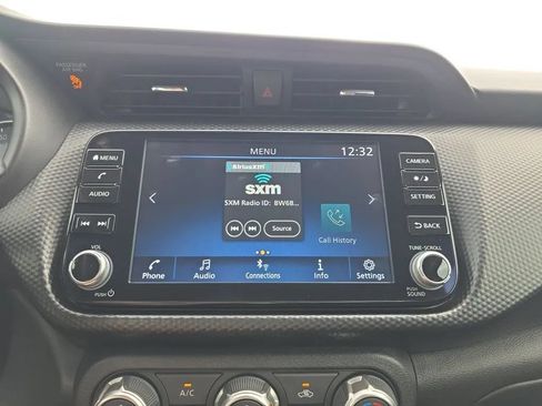 Used 2023 Nissan Kicks SV w/ Interior Electronics Package FWD image 24