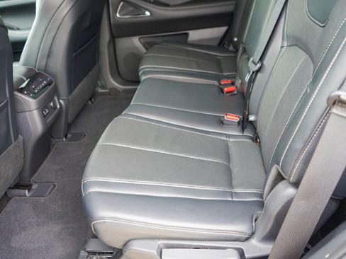 Certified 2023 INFINITI QX60 Luxe w/ Vision Package image 23