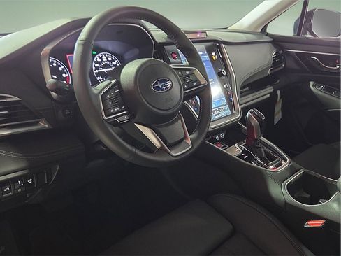 Used 2025 Subaru Outback Limited image 16