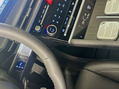 New 2026 Hyundai Santa Fe Limited FWD image 15