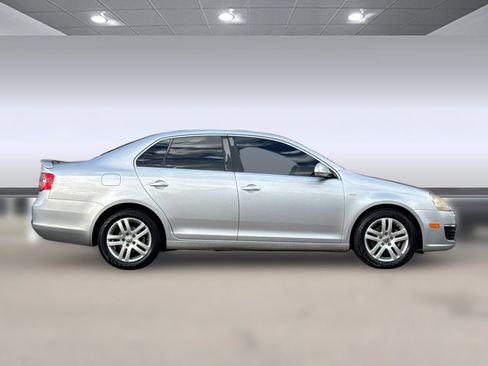 Used 2007 Volkswagen Jetta Wolfsburg Edition image 8