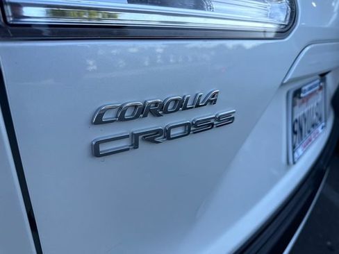 Used 2024 Toyota Corolla Cross LE FWD image 30