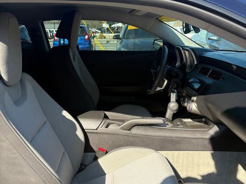 Used 2011 Chevrolet Camaro LT image 12
