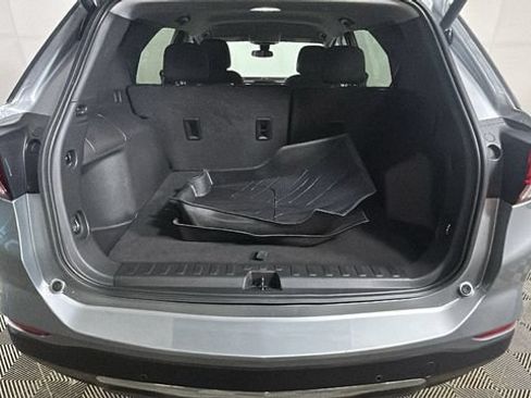 Used 2023 Chevrolet Equinox LT FWD image 27
