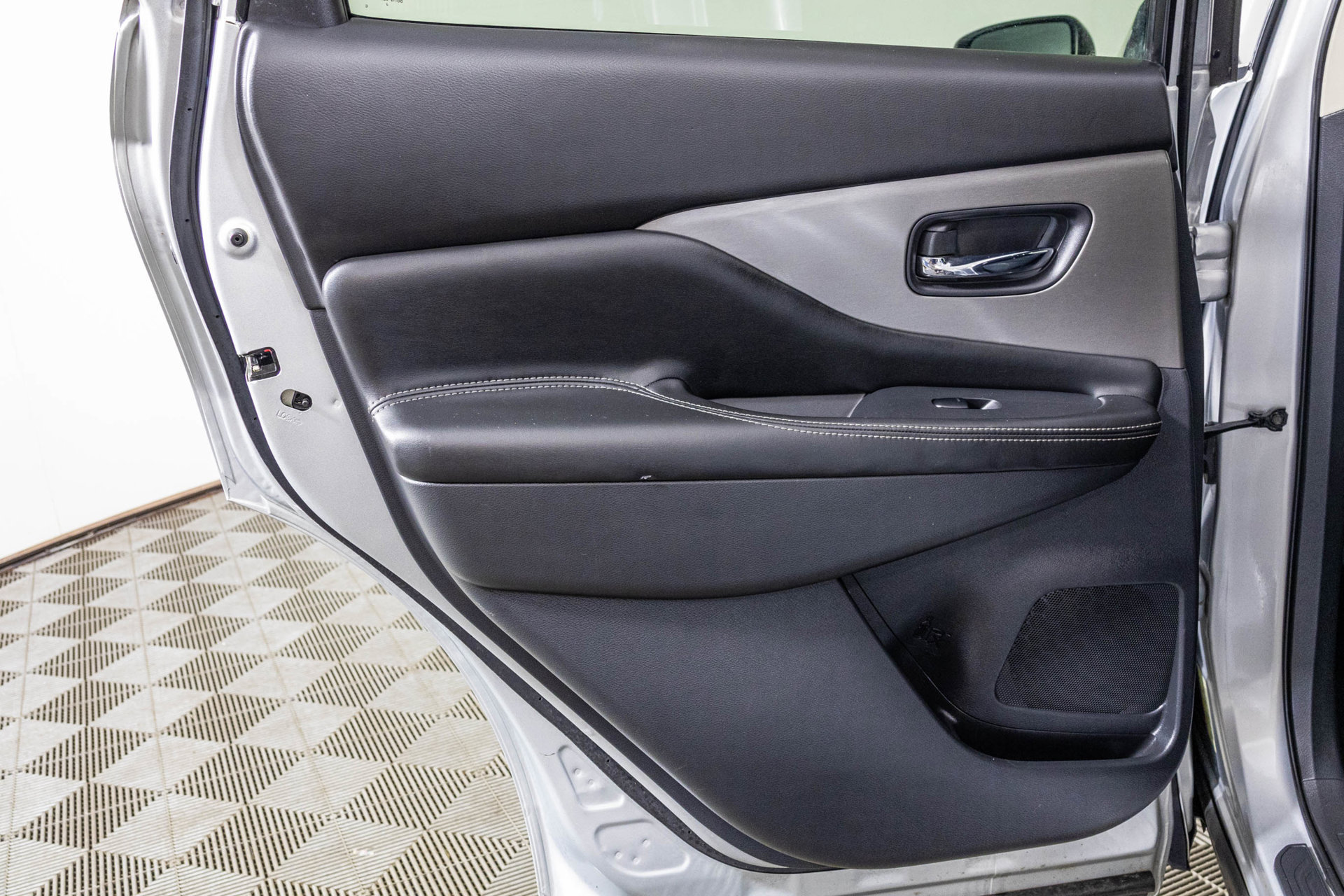 Used 2019 Nissan Murano S AWD/4WD image 37