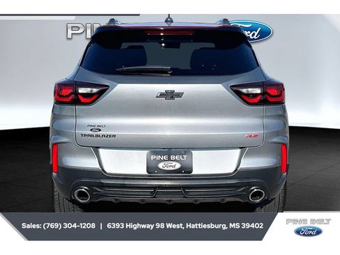 Used 2024 Chevrolet TrailBlazer RS FWD image 4