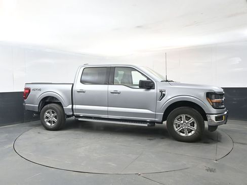 Used 2025 Ford F150 XLT w/ Equipment Group 301A Standard image 7