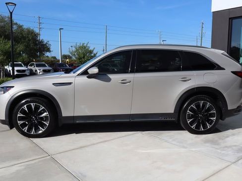 Used 2024 MAZDA CX-90 Plug-In Hybrid w/ Premium Pkg AWD/4WD image 7