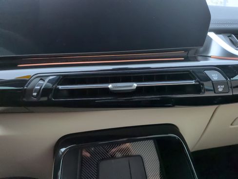 Certified 2023 BMW X1 xDrive28i w/ Convenience Package image 19