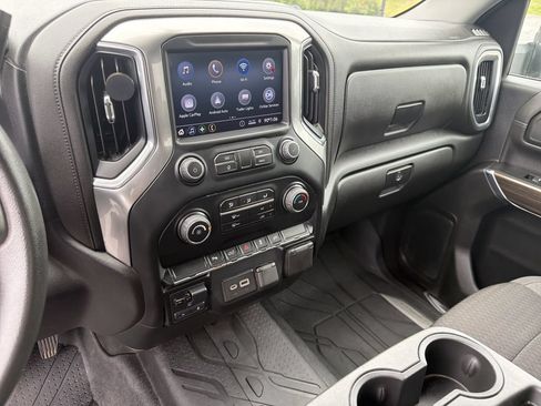 Used 2022 Chevrolet Silverado 2500 LT AWD/4WD image 28