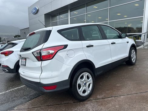 Used 2017 Ford Escape S image 6