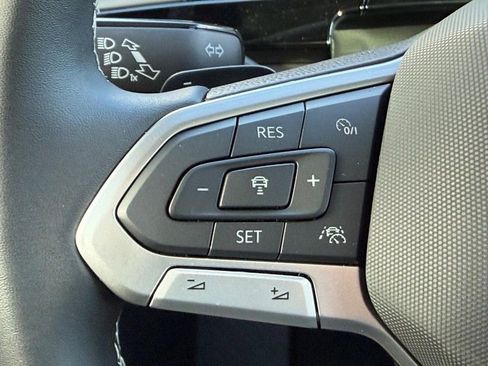 New 2026 Volkswagen Atlas Cross Sport SE AWD/4WD image 11