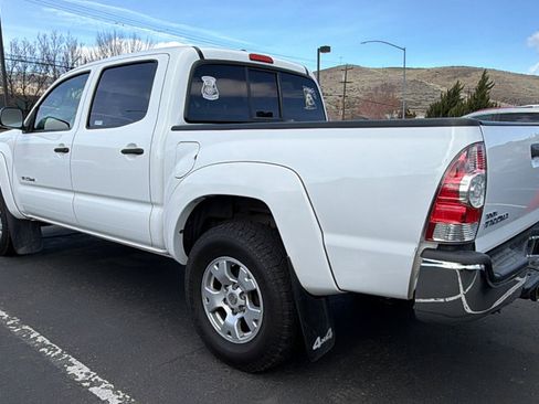 Used 2011 Toyota Tacoma Base w/ SR5 Pkg #2 image 3
