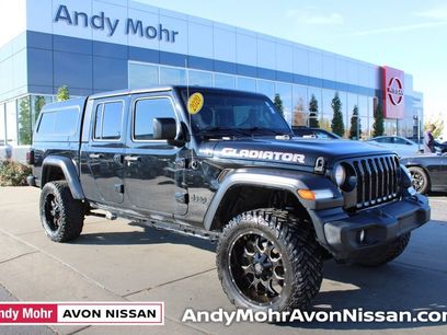 Used 2020 Jeep Gladiator Sport w/ Dual Top Group