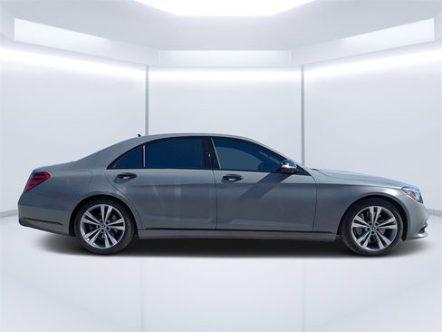 Used 2019 Mercedes-Benz S 450 Sedan image 2