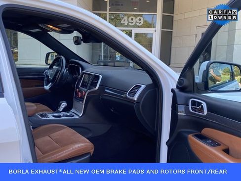 Used 2018 Jeep Grand Cherokee SRT w/ Trailer Tow Group IV image 28