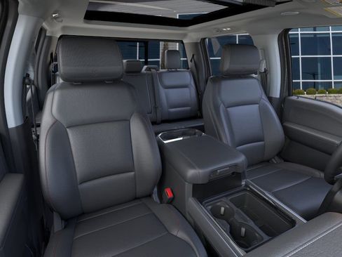 New 2026 Ford F250 Lariat w/ Black Appearance Package image 10