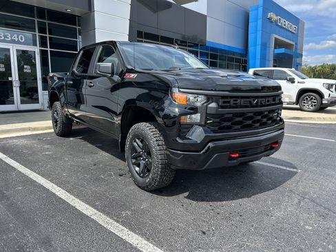 New 2026 Chevrolet Silverado 1500 Custom Trail Boss image 2