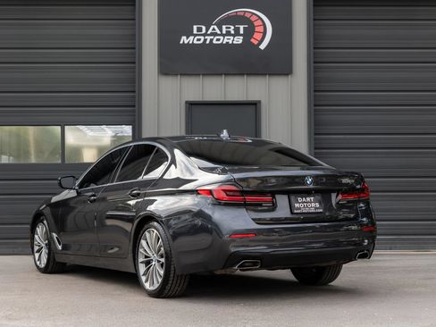 Used 2021 BMW 530i w/ Premium Package RWD image 5