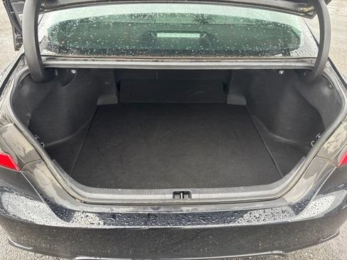 Used 2021 Toyota Camry SE FWD image 8