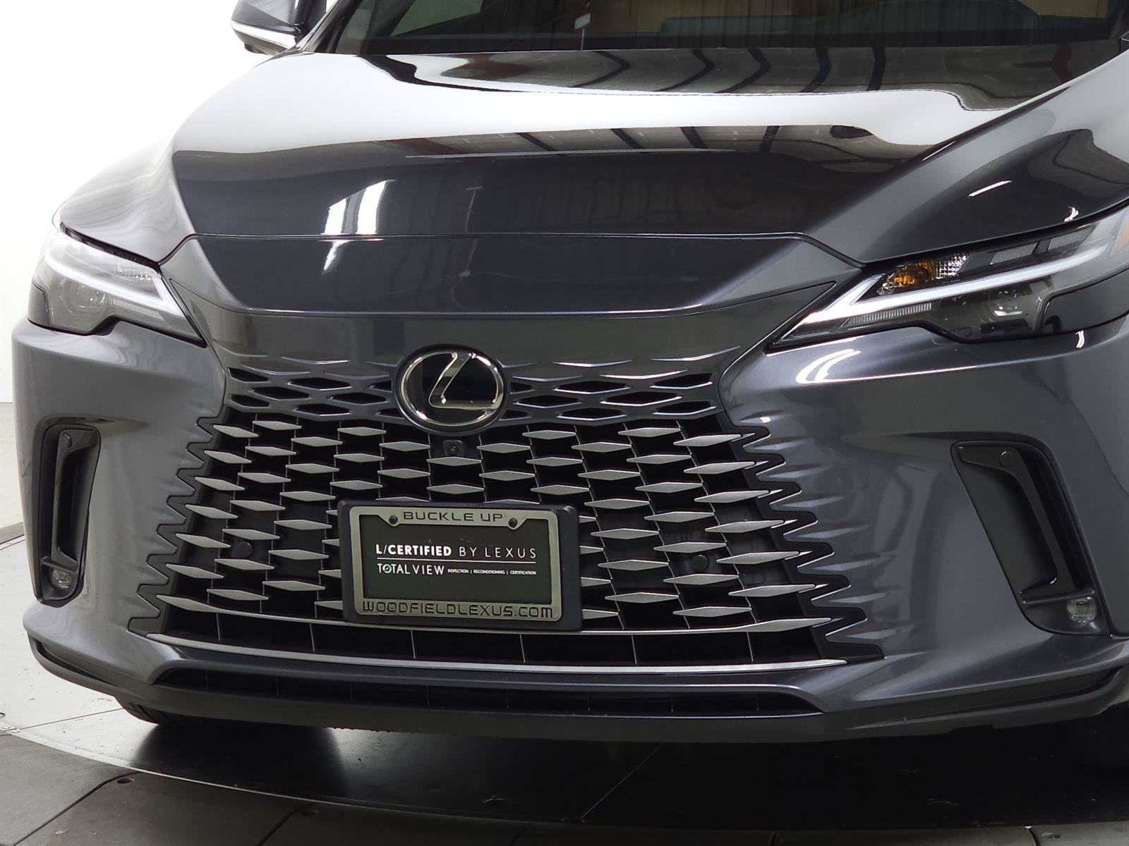 Used 2024 Lexus RX 350 w/ Convenience Package AWD/4WD image 3