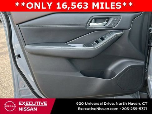 Certified 2022 Nissan Rogue SL image 9