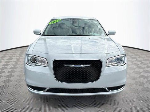 Certified 2023 Chrysler 300 Touring image 2