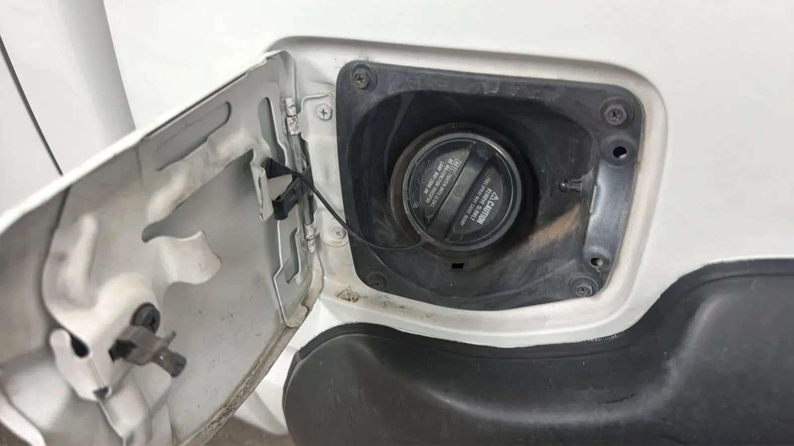 Used 2004 Toyota Tacoma PreRunner RWD image 28
