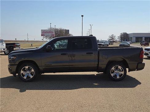 New 2026 RAM 1500 Express image 2