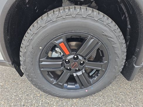 New 2026 Nissan Rogue SV AWD/4WD image 11