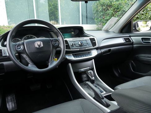 Used 2015 Honda Accord LX image 5