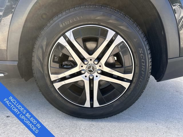 Used 2022 Mercedes-Benz GLS 450 4MATIC image 11