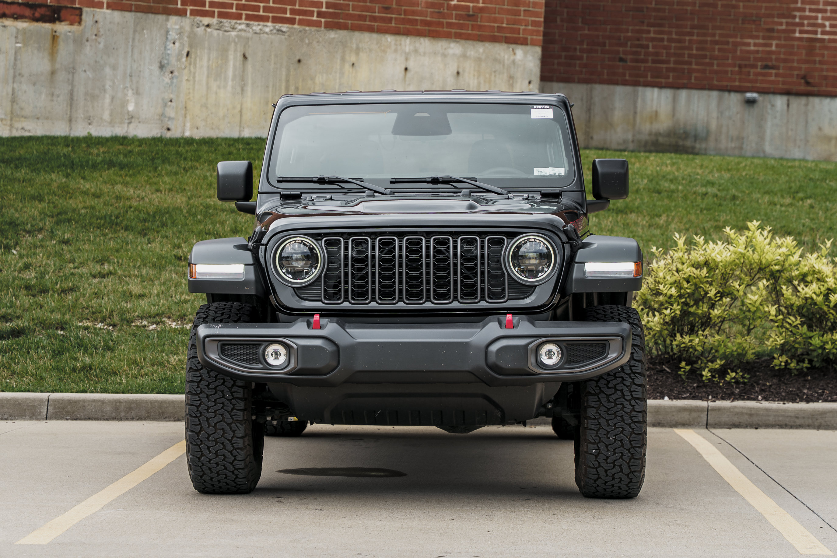 Used 2026 Jeep Wrangler Unlimited Rubicon AWD/4WD image 28