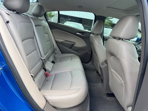 Used 2016 Chevrolet Cruze Premier FWD image 21