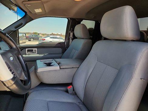 Used 2011 Ford F150 STX w/ Communications Pkg RWD image 8