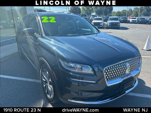 Certified 2022 Lincoln Nautilus Reserve AWD/4WD image 10
