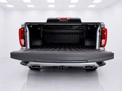 Used 2024 GMC Sierra 1500 Elevation w/ Elevation Premium Package AWD/4WD image 9