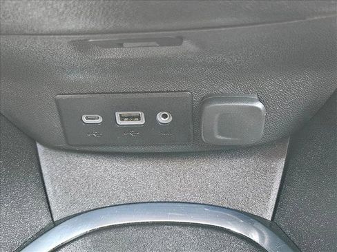 Used 2024 Chevrolet Malibu LT FWD image 16