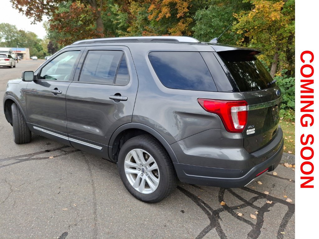 Used 2019 Ford Explorer XLT w/ Equipment Group 202A AWD/4WD image 8