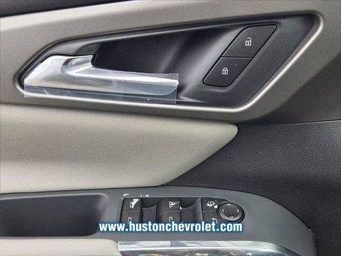 New 2026 Chevrolet Traverse LT w/ Midnight/Sport Edition FWD image 19