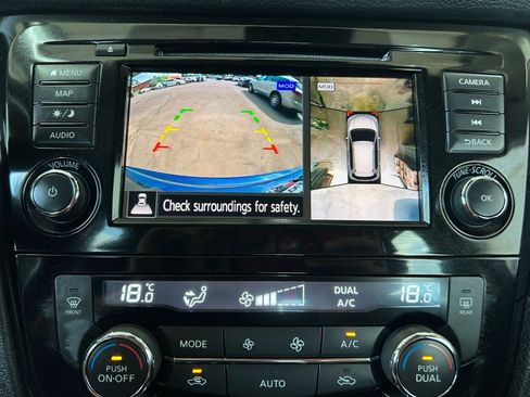 Used 2020 Nissan Rogue SV AWD/4WD image 24