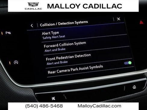 Used 2025 Cadillac XT5 Luxury w/ LPO, Floor Liner Package image 21